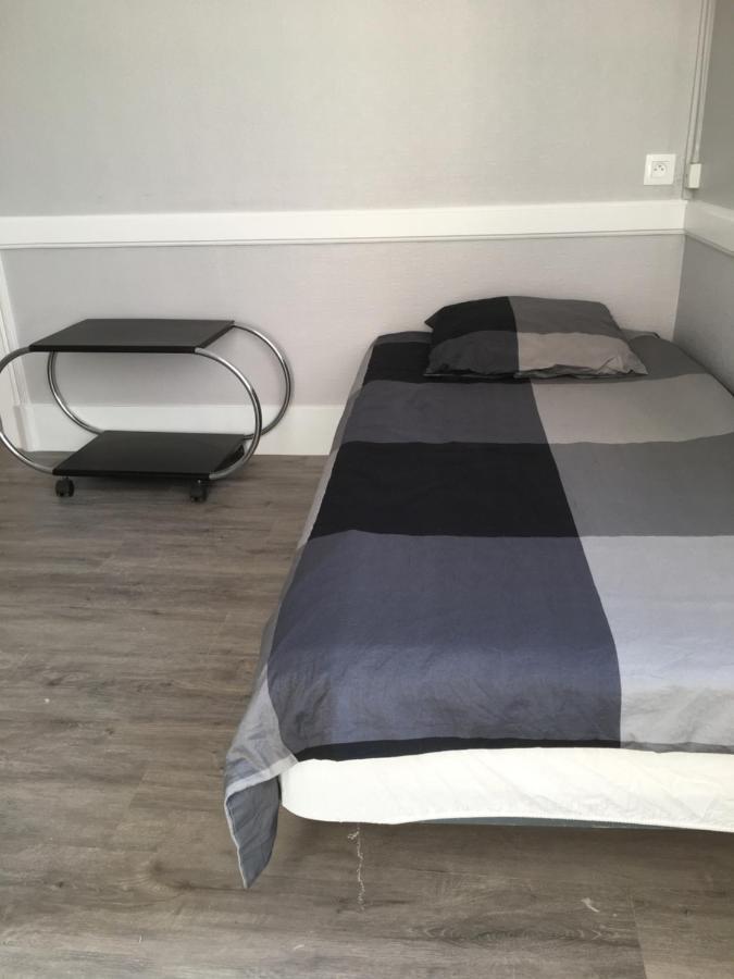 Appartement Alloix Sainte-Marie-d'Alloix ภายนอก รูปภาพ