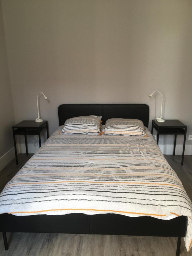 Appartement Alloix Sainte-Marie-d'Alloix ภายนอก รูปภาพ