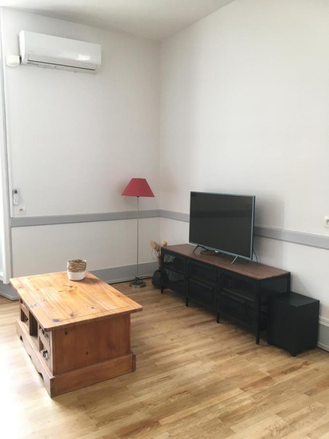 Appartement Alloix Sainte-Marie-d'Alloix ภายนอก รูปภาพ